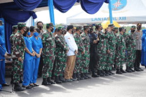 KEPALA BNNP KALIMANTAN UTARA MENGHADIRI UNDANGAN PENYAMBUTAN KRI BIMA SUCI-945 DI DERMAGA LANTAMAL XIII KOTA TARAKAN