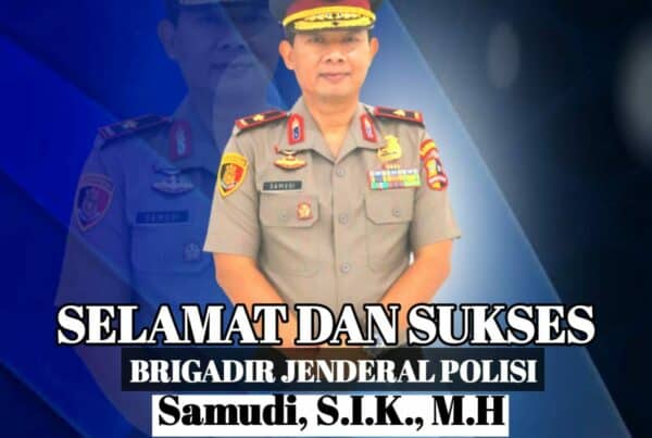 KIE P4GN BERSAMA JAJARAN REDAKTUR SURAT KABAR HARIAN RADAR TARAKAN Konsep Otomatis