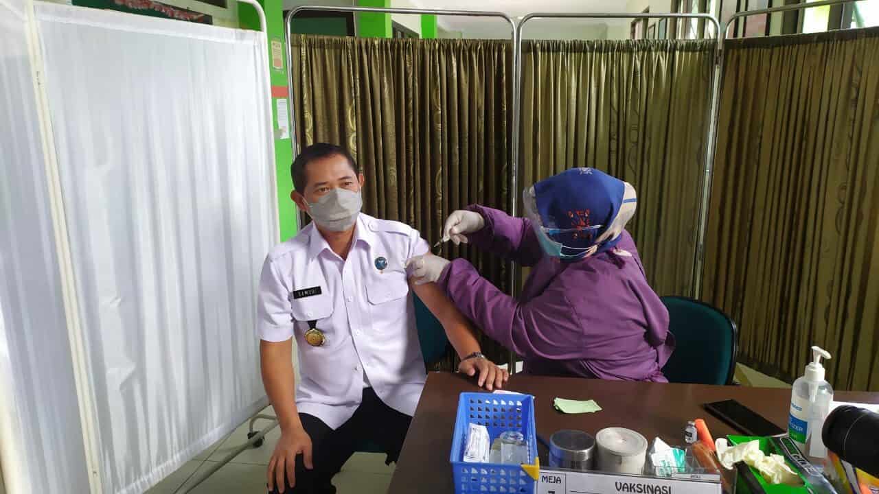 PELANTIKAN JABATAN ADMINISTRATOR DI LINGKUNGAN BNNP KALIMANTAN UTARA Konsep Otomatis