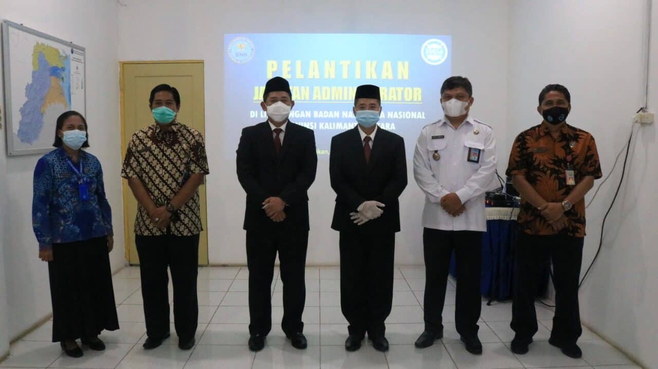 PELANTIKAN JABATAN ADMINISTRATOR DI LINGKUNGAN BNNP KALIMANTAN UTARA Konsep Otomatis