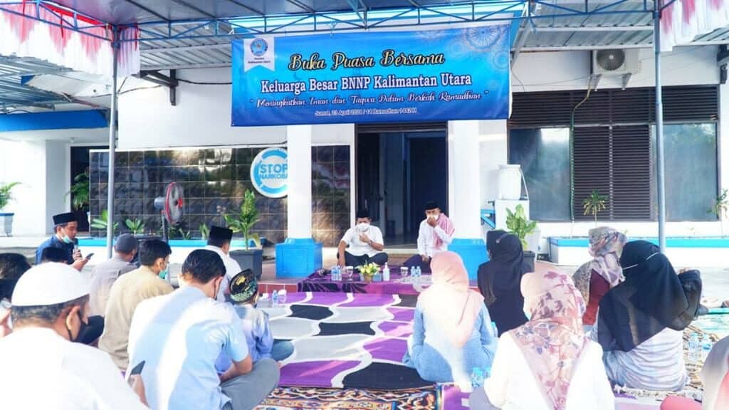 BUKA BERSAMA KELUARGA BESAR BNNP KALTARA BUKA BERSAMA KELUARGA BESAR BNNP KALTARA