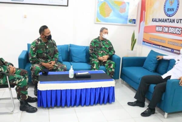 KEPALA BNNP KALTARA MENERIMA KUNJUNGAN SILAHTURAHMI DANLANTAMAL XIII TARAKAN