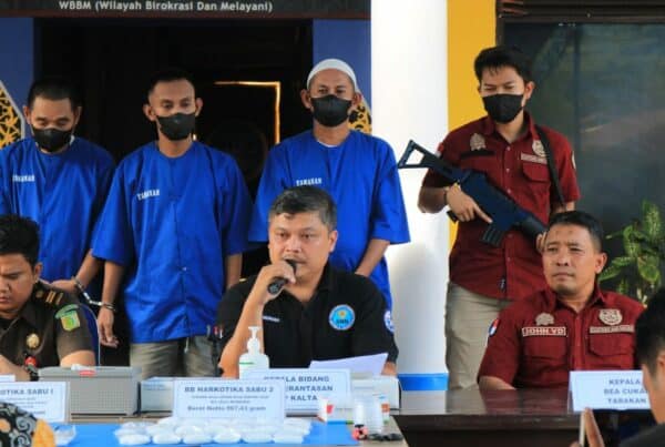 BNNP KALTARA MELAKSANAKAN PEMUSNAHAN BARANG BUKTI TINDAK PIDANA NARKOTIKA DI HALAMAN KANTOR BNNP KALTARA BNNP KALTARA MELAKSANAKAN PEMUSNAHAN BARANG BUKTI TINDAK PIDANA NARKOTIKA DI HALAMAN KANTOR BNNP KALTARA