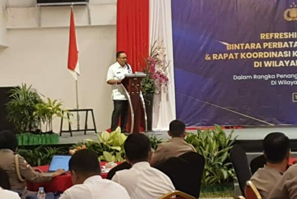 MENGHADIRI UNDANGAN NARASUMBER DALAM KEGIATAN RAPAT KOORDINASI KEJAHATAN LINTAS NEGARA OLEH DIVHUBINTER POLRI MENGHADIRI UNDANGAN NARASUMBER DALAM KEGIATAN RAPAT KOORDINASI KEJAHATAN LINTAS NEGARA OLEH DIVHUBINTER POLRI