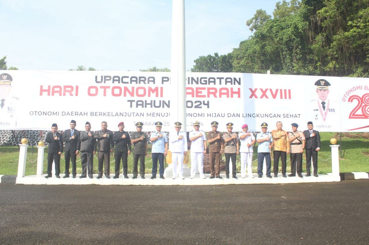 MENGHADIRI UPACARA PERINGATAN HARI OTONOMI DAERAH KE XXVIII KOTA TARAKAN Konsep Otomatis