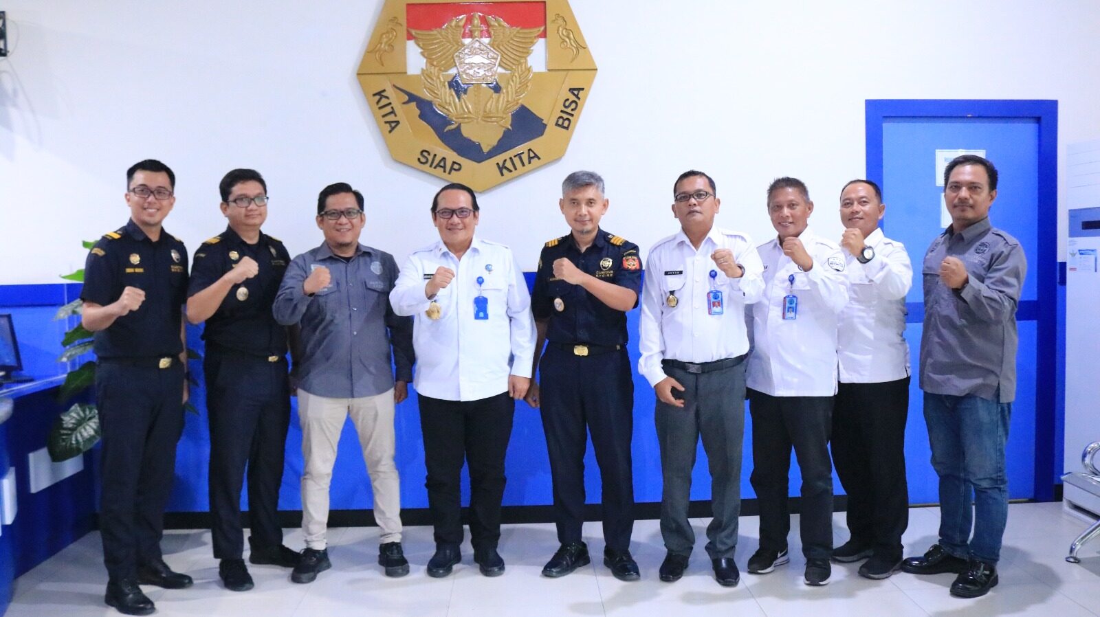 KUNJUNGAN KERJA KEPALA BNNP KALTARA KE KANTOR BEA DAN CUKAI NUNUKAN KUNJUNGAN KERJA KEPALA BNNP KALTARA KE KANTOR BEA DAN CUKAI NUNUKAN