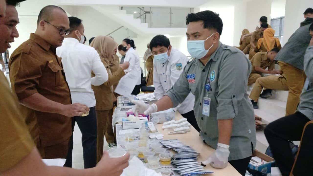 Pelaksanaan Kegiatan Tes Urin di Lingkungan ASN Provinsi Kalimantan Utara. Konsep Otomatis