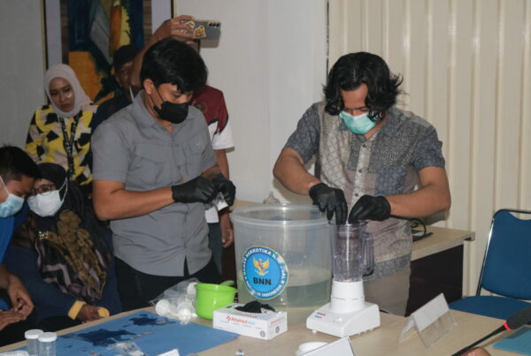 BNN Provinsi Kalimantan Utara Musnahkan 37,73 Gram Sabu untuk Memutus Rantai Peredaran Gelap Narkotika BNN Provinsi Kalimantan Utara Musnahkan 37,73 Gram Sabu untuk Memutus Rantai Peredaran Gelap Narkotika