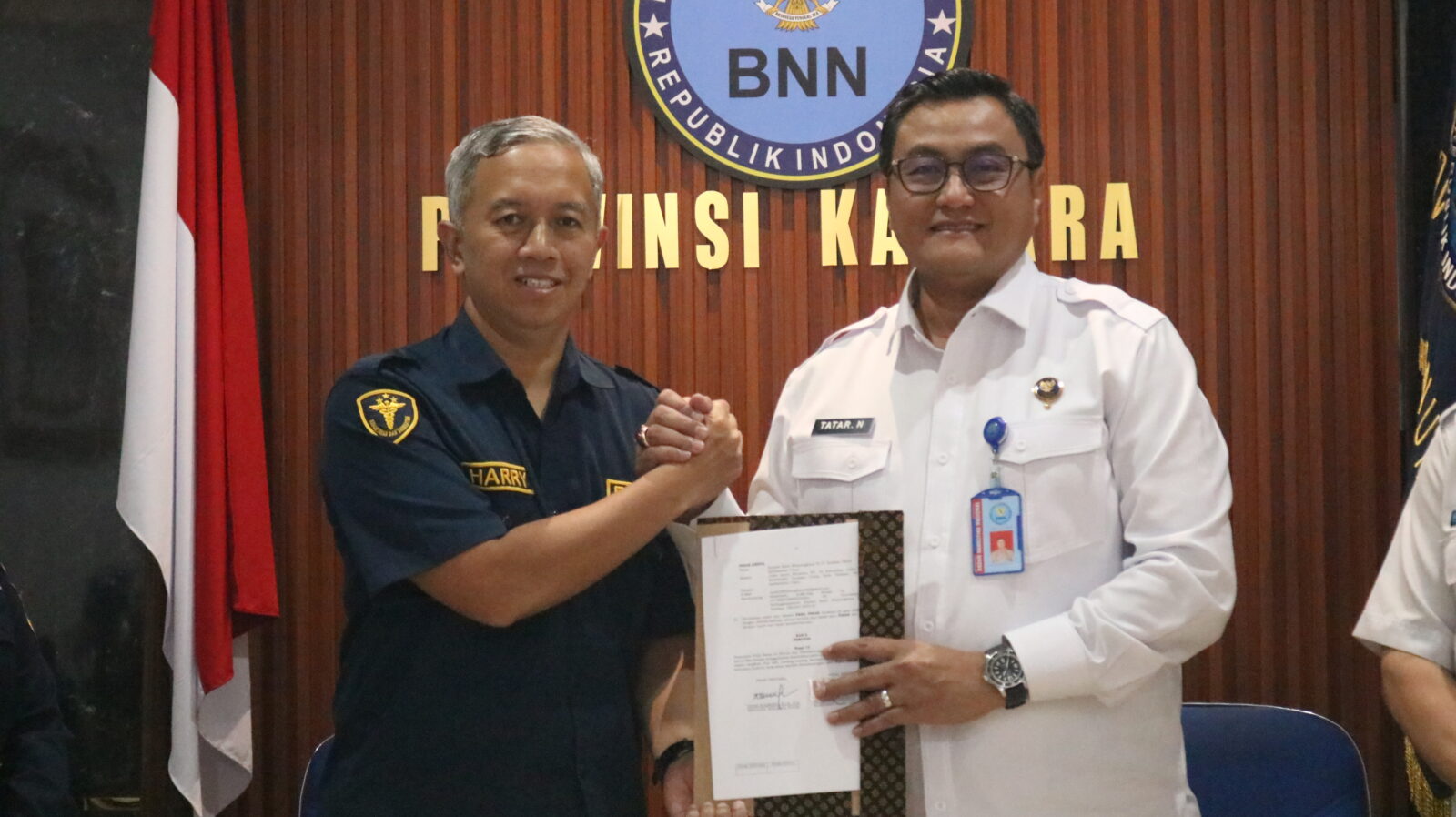 Perjanjian Kerjasama BNNP Kaltara dan Rumah Sakit Bhayangkara Polda Kaltara untuk Program Rehabilitasi Narkoba Perjanjian Kerjasama BNNP Kaltara dan Rumah Sakit Bhayangkara Polda Kaltara untuk Program Rehabilitasi Narkoba